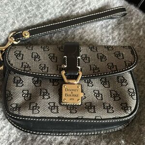 Dooney credit card coin clutch